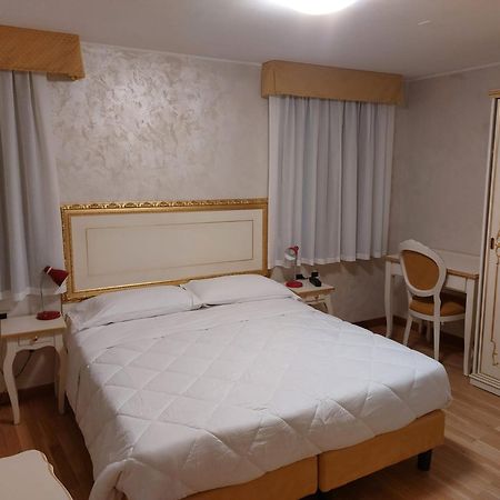 Guest House Al Milion Veneza Exterior foto
